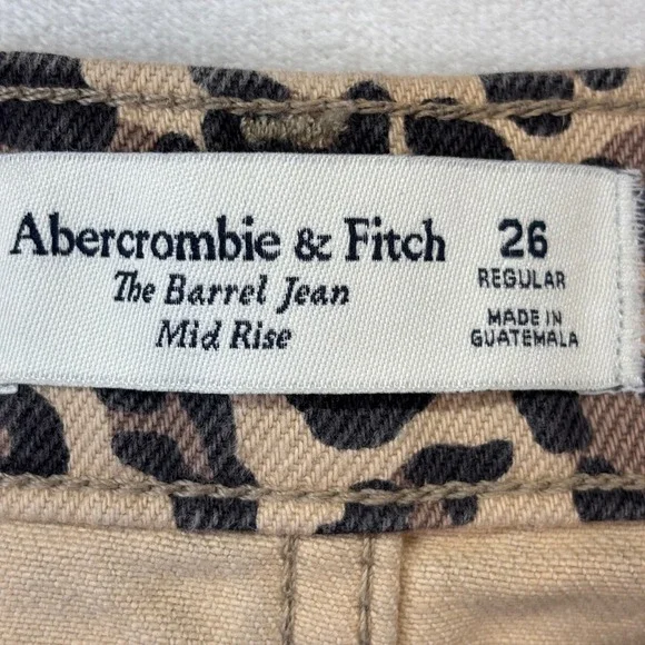 Abercrombie & Fitch The Barrel Jean Mid Rise Leopard Print Denim 26 Regular New - Picture 4 of 13